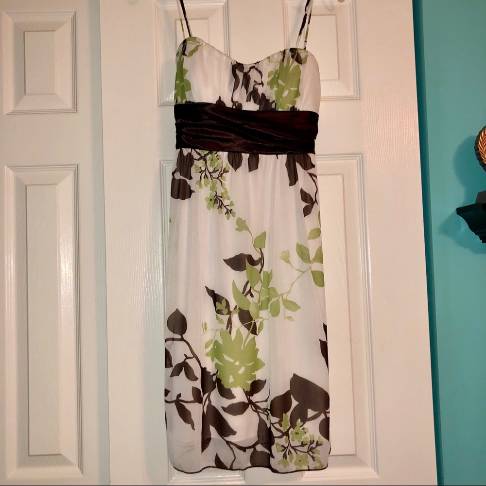 Speechless Junior Floral Spring Dress - Medium Jun